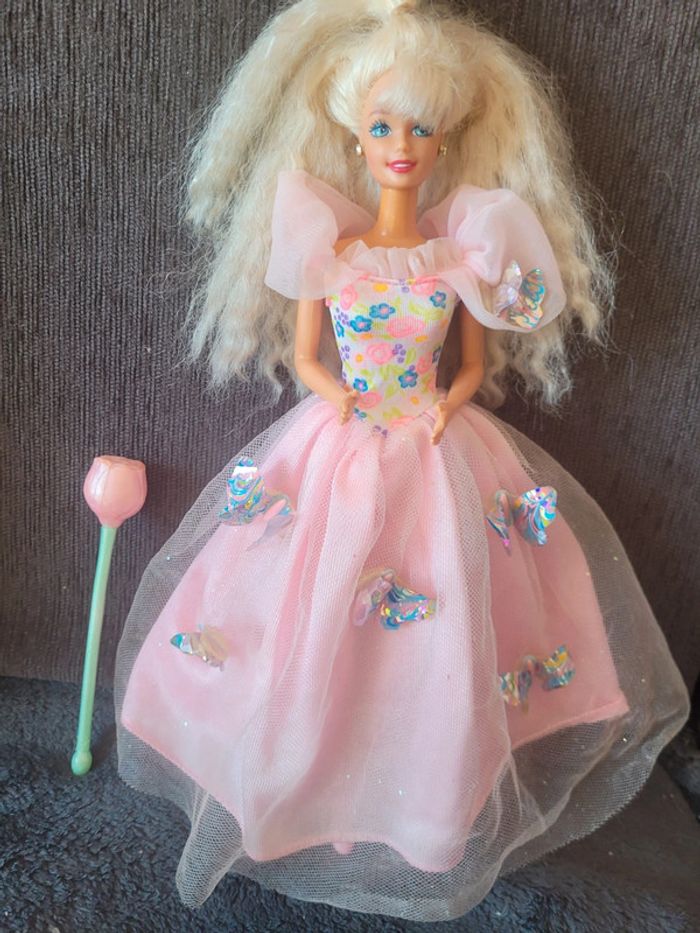 Barbie butterfly en excellent état