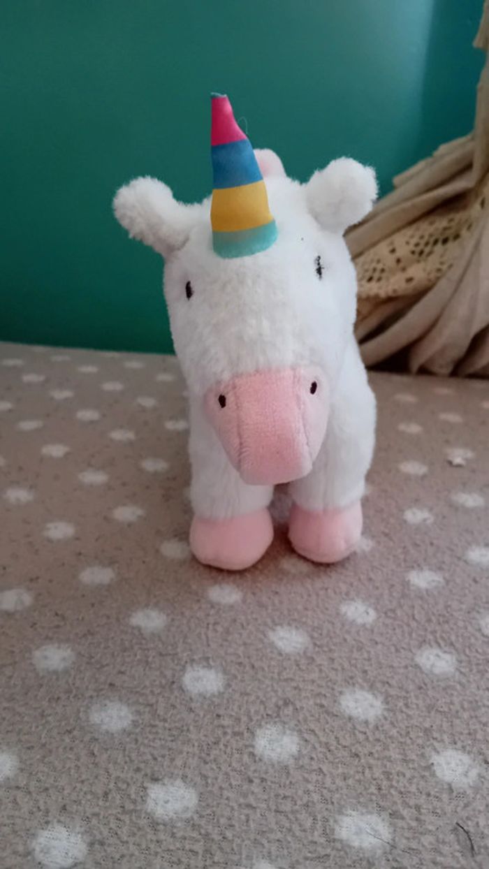 Petite peluche licorne - photo numéro 2