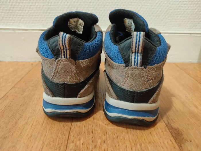 Paire chaussures Timberland enfant 25 - photo numéro 3