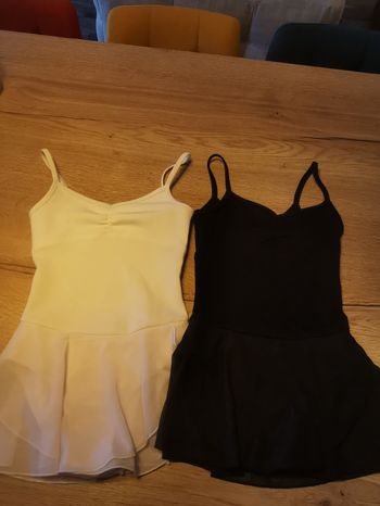 Lot de 2 justaucorps danse