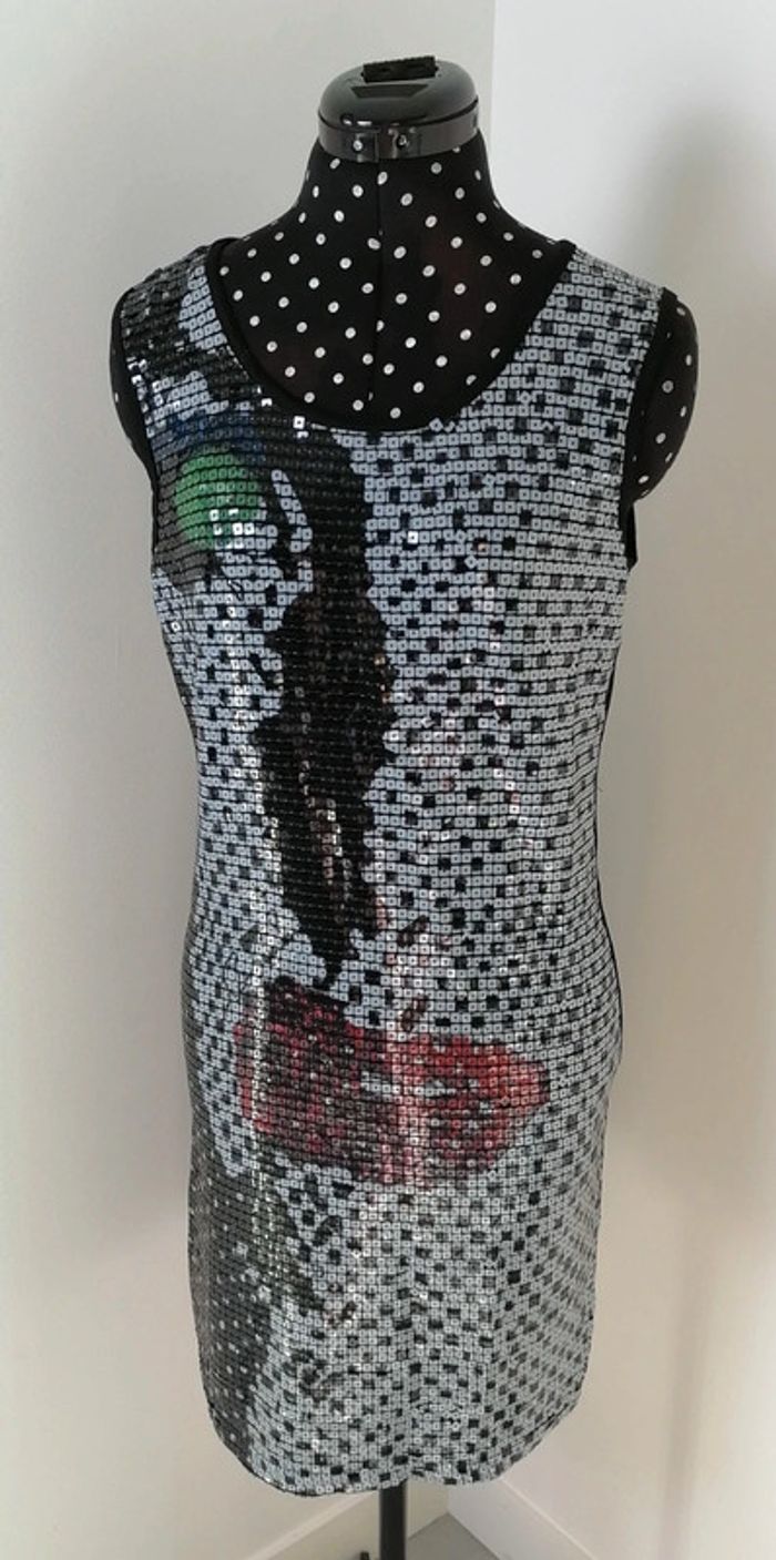 Robe de soirée à sequins visage noir blanc - photo numéro 2