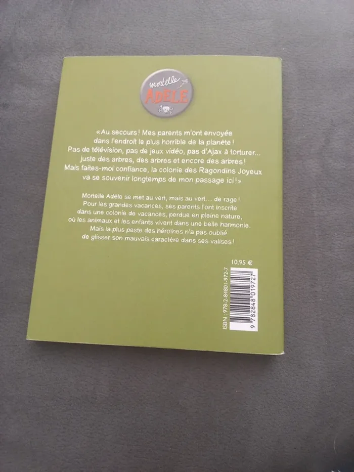Bd mortelle adèle tome 7 - photo numéro 5
