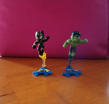 Jouets kinder Marvel