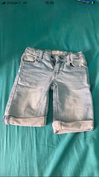 Short en jeans