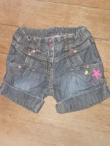 Short jeans 4 ans nky