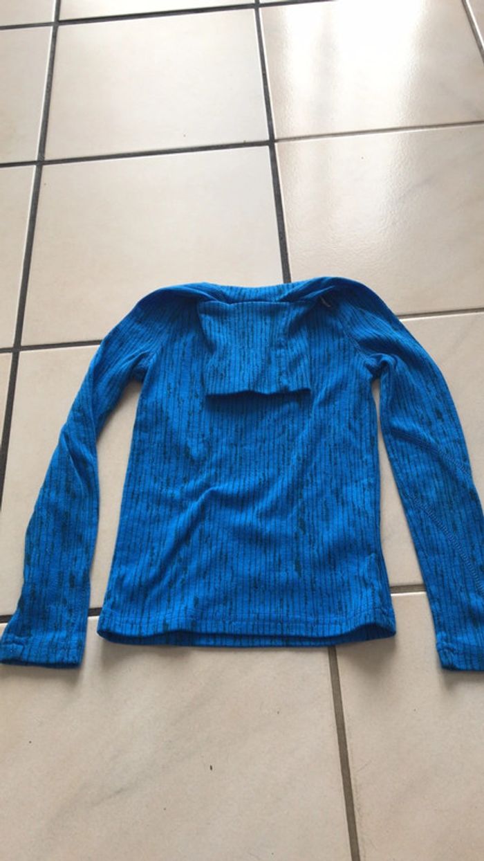 Lot de 2 hauts garçon 6 et 8 ans - photo numéro 2