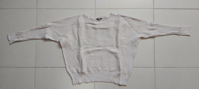 Pull 44 - photo numéro 1