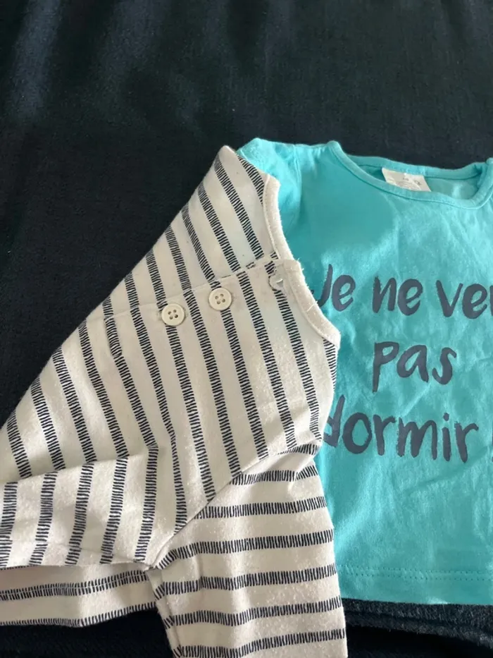 2 t-shirt bébé 1 mois - photo numéro 2