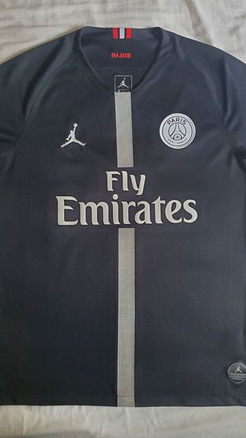 PSG x Jordan 2018/19 Maillot Officiel Taille M – Flocage 23 Jordan Rare Authentique