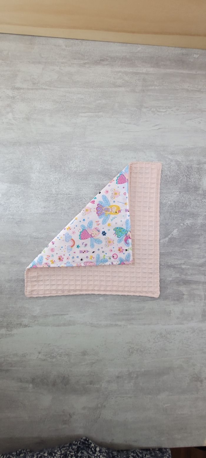 Petite serviette de table pour enfant fées - photo numéro 2