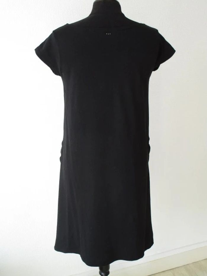 Robe noire Cocoon 38/40 TBE - photo numéro 7