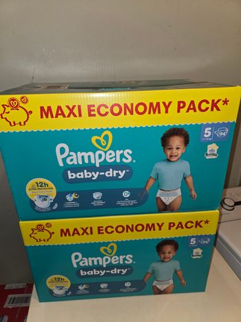 Couches pampers baby dry taille 5 x 2