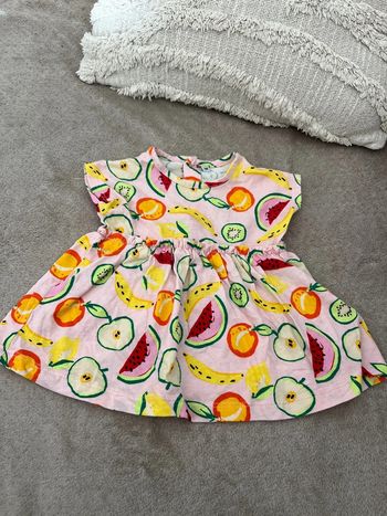 Robe manches courtes