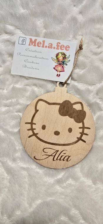 Boule de noel en bois