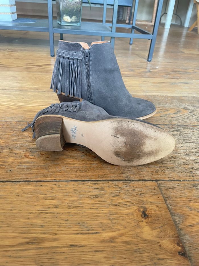 Bottines à grises à franges – Galeries Lafayette, taille 39 - photo numéro 3