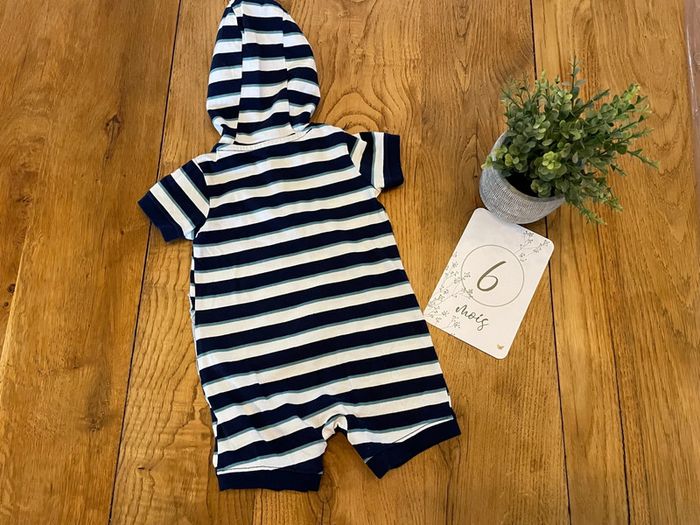 Combi short just one you 6 mois - photo numéro 2