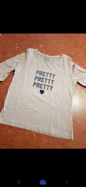 T.shirt fille taille 5 ans