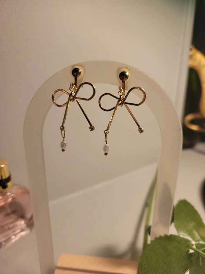 Clips discrets petits nœud et fine perle - photo numéro 3