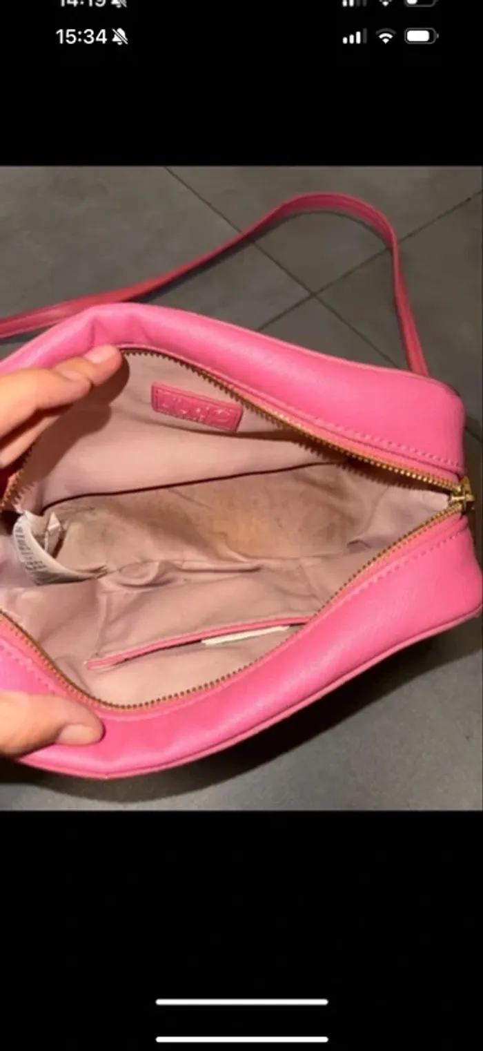 Sac a bandoulière liujo bonne etat - photo numéro 2