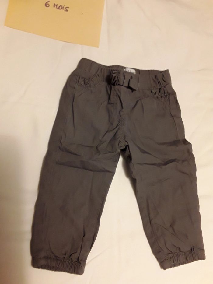 Pantalon gris foncé bébé fille ou garçon mixte 6 mois