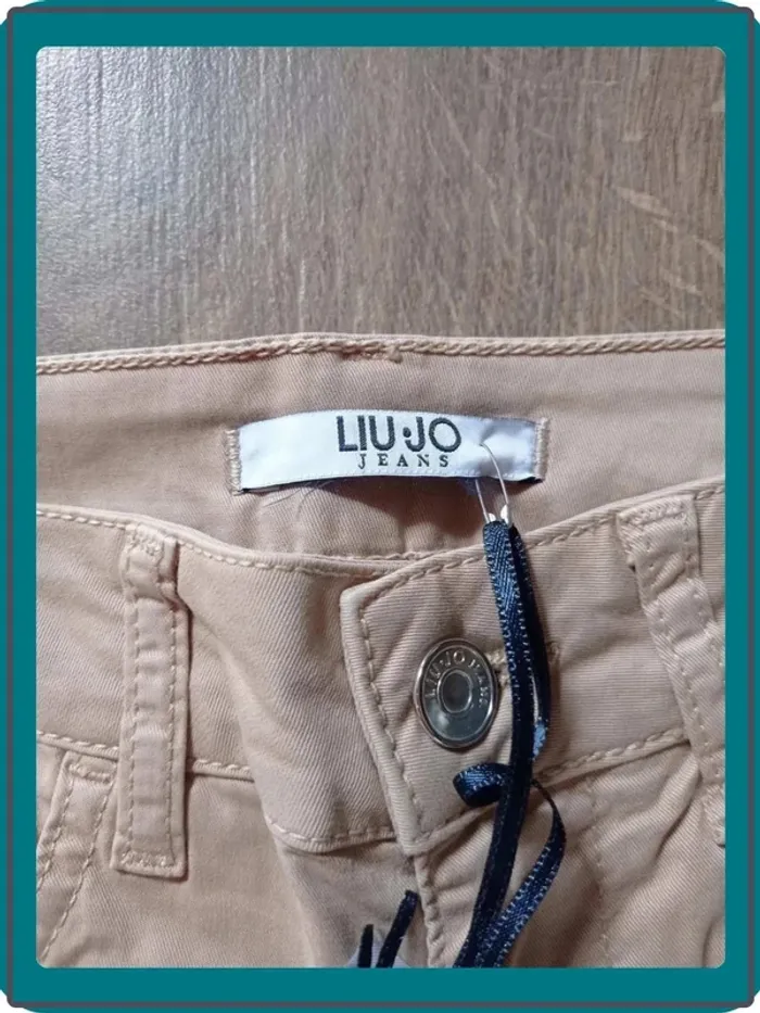 Pantalon beige/sable LIU JO taille 34/36 neuf - photo numéro 2