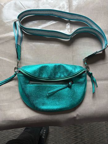 Sac banane verte paillettes 
