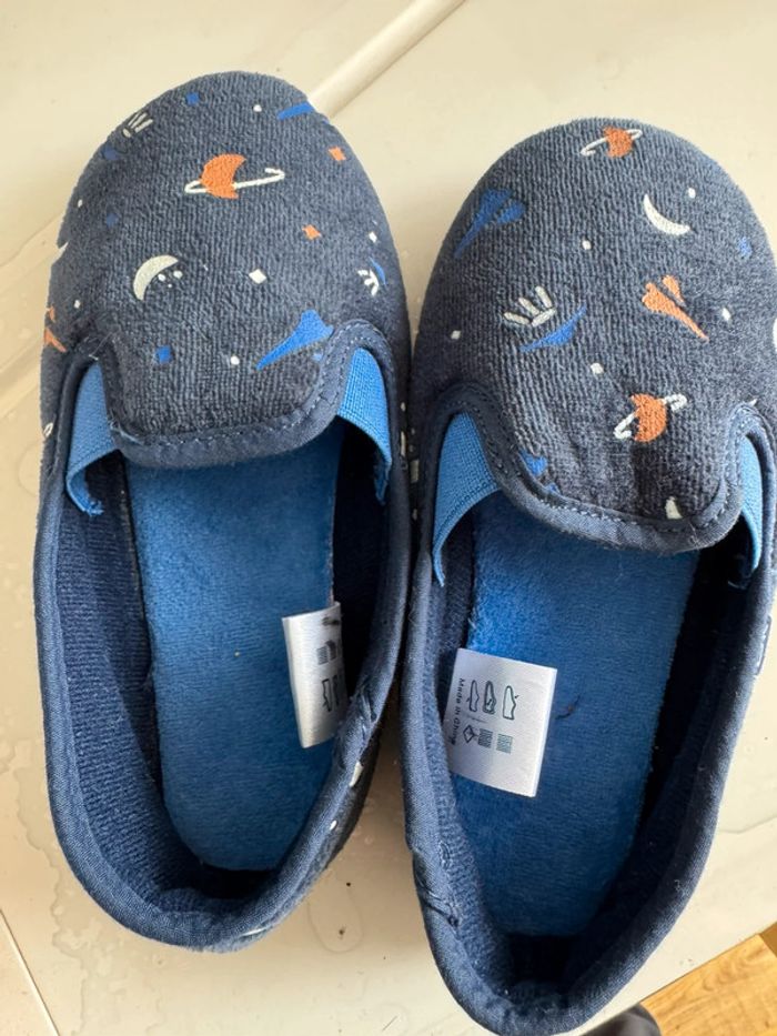 Chaussons 28 - photo numéro 3