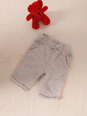 Survêtement gris taille 9 mois tex