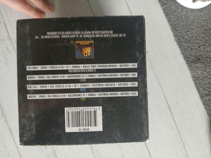 Coffret VHS Alien Saga 4 cassettes - photo numéro 4
