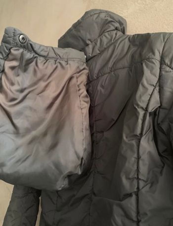 Blouson Noir à capuche fille 4 ans  (98/104cm) - photo numéro 4