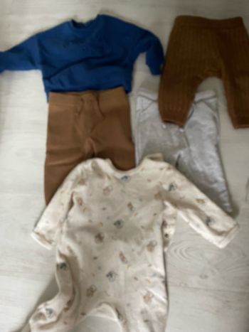 Vend ce lot bébé 9-12 mois