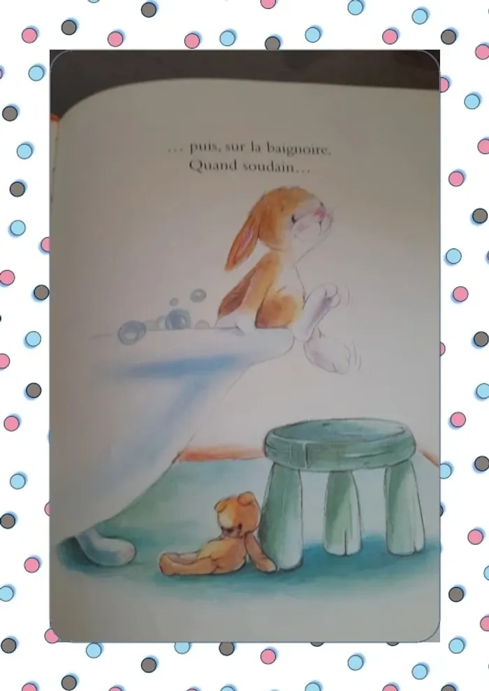 Livre avec 6 histoires. - photo numéro 2