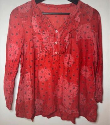 Blouse / Chemisier rouge /