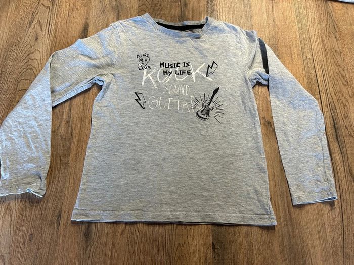 T shirt manches longues 8 ans