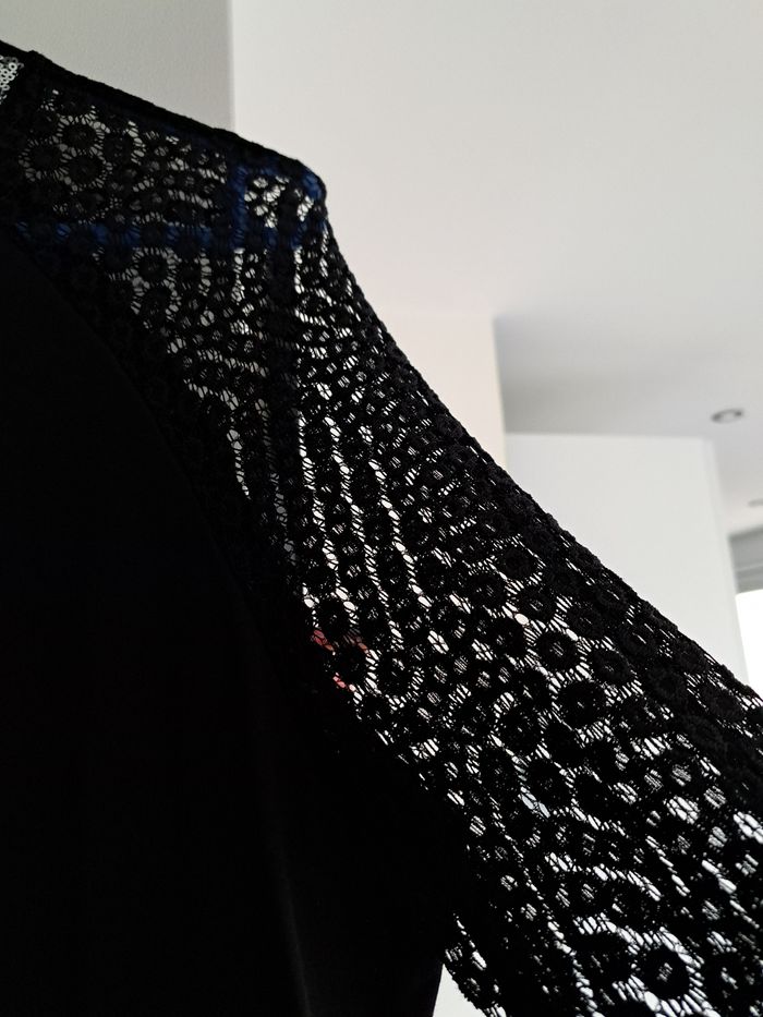 Robe noire - photo numéro 3