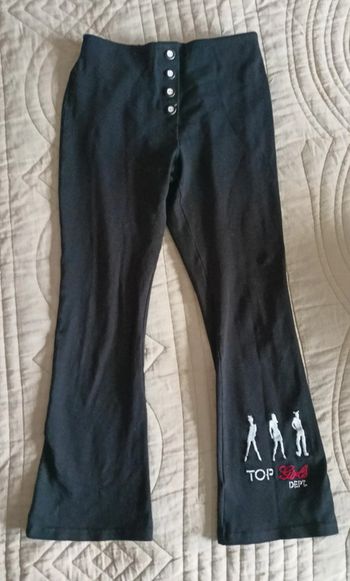 Pantalon noir moulant pattes d eph 10 ans