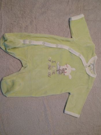 Pyjamas 1 mois (réf perso F-A4)(familleac72)