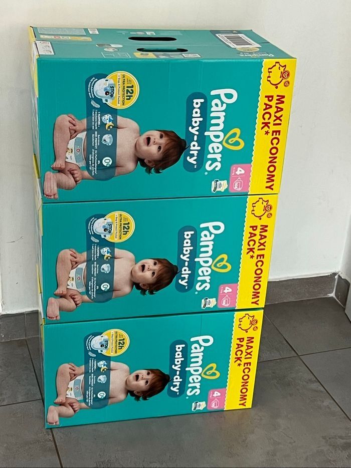 Lot de 3 caryons Pampers taille 4 Baby Dry  - Maxi Economy Pack