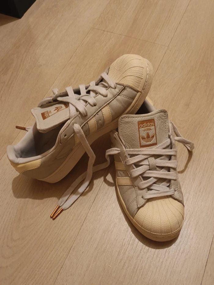 Baskets adidas femme