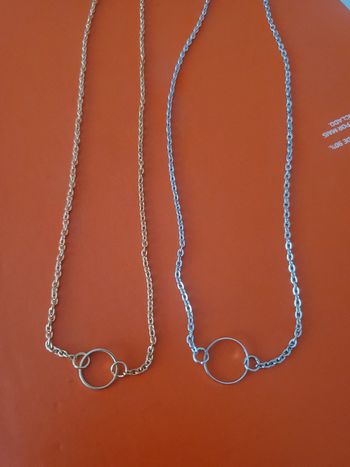 Lot de 2 colliers élégant doré et argentée