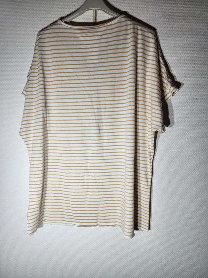 Tshirt marinière + collier femme taille unique (46-52)- Neuf avec étiquette- E&F - photo numéro 3