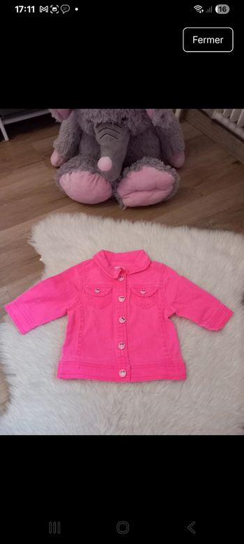 Très jolie veste en jeans taille 3 mois Kitchoun 