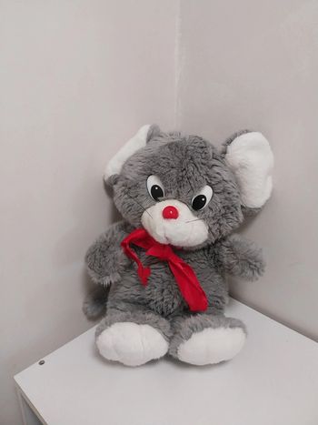 Grosse peluche souris