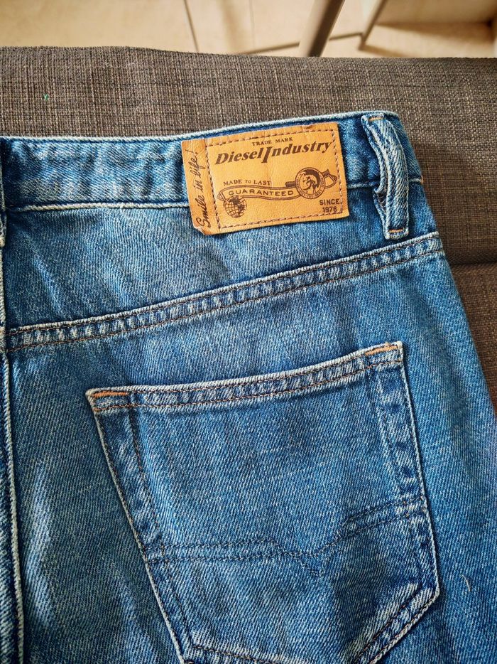 Jeans diesel neuf avec étiquette - photo numéro 7