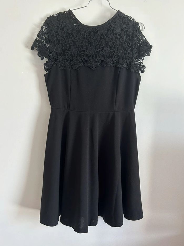 Robe patineuse dentelle