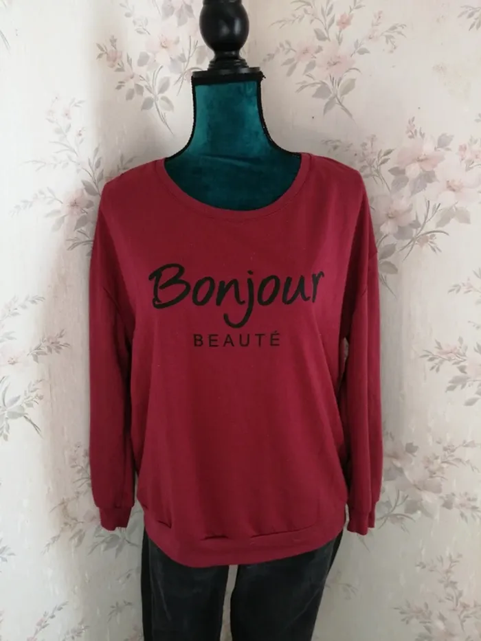Pull fin bordeaux à message bonjour beauté / mim / (L) - photo numéro 3