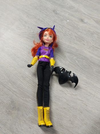 Dc super héro Batgirl 30 cm mattel