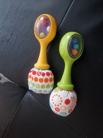 Maracas fisherprice jaune et verte