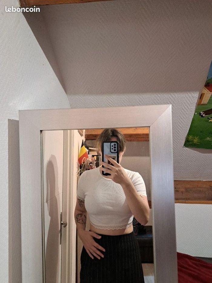 Crop top Jennyfer taille 36