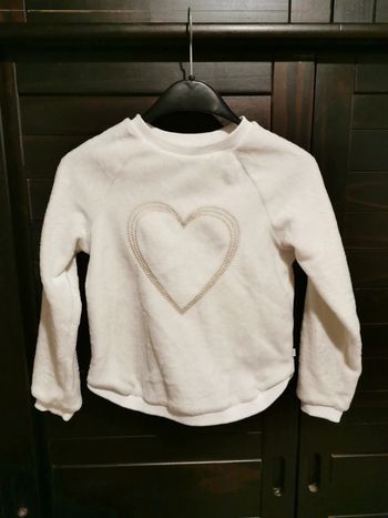 Pull blanc fille coeur doré Okaïdi 8 ans